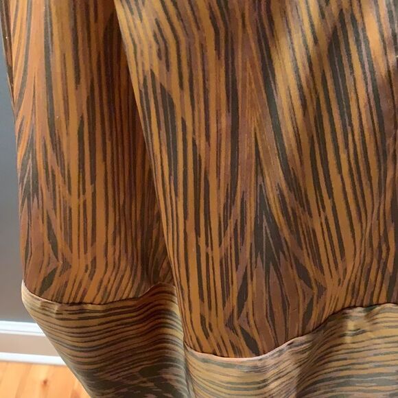 Derek Lam for Design Nation wood grain silky blouson hem tank, new, size medium - Picture 5 of 7